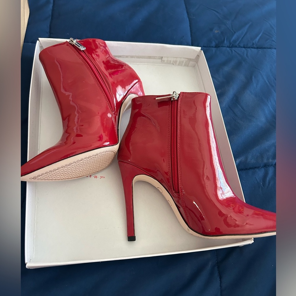 Jessica Simpson • Red Patent Stiletto Bootie • 7M • NEW •